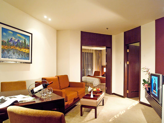 �Ϻ������Ƶ���������