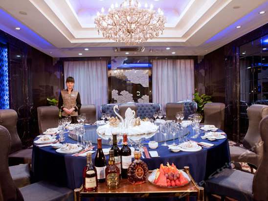 南京天丰大酒店包间天缘厅