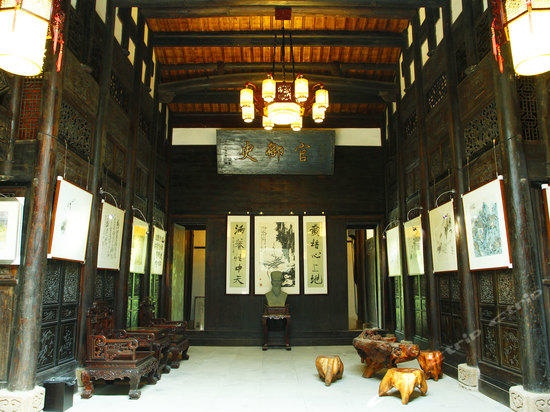 深圳隐秀山居酒店徽派古宅