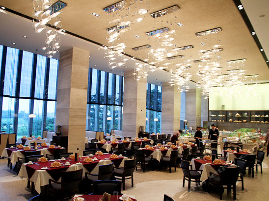 深圳隐秀山居酒店西餐厅