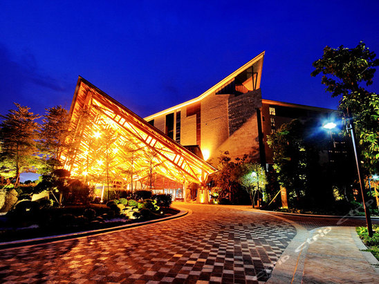 深圳隐秀山居酒店夜景