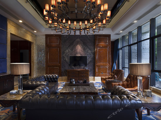 深圳隐秀山居酒店柒间房-养生火锅