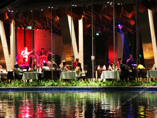 深圳隐秀山居酒店池畔餐厅-夜景