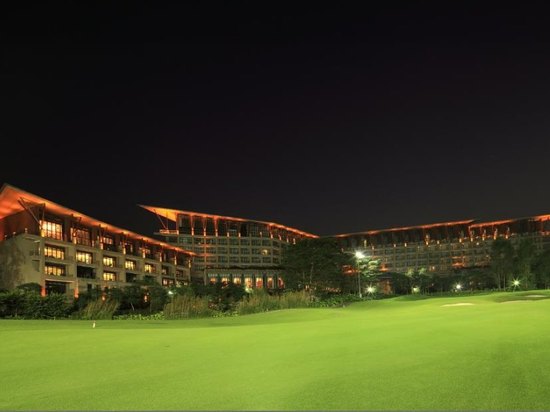 深圳隐秀山居酒店外观