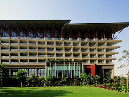 深圳隐秀山居酒店外观