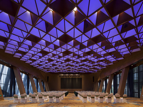 深圳隐秀山居酒店健身娱乐设施